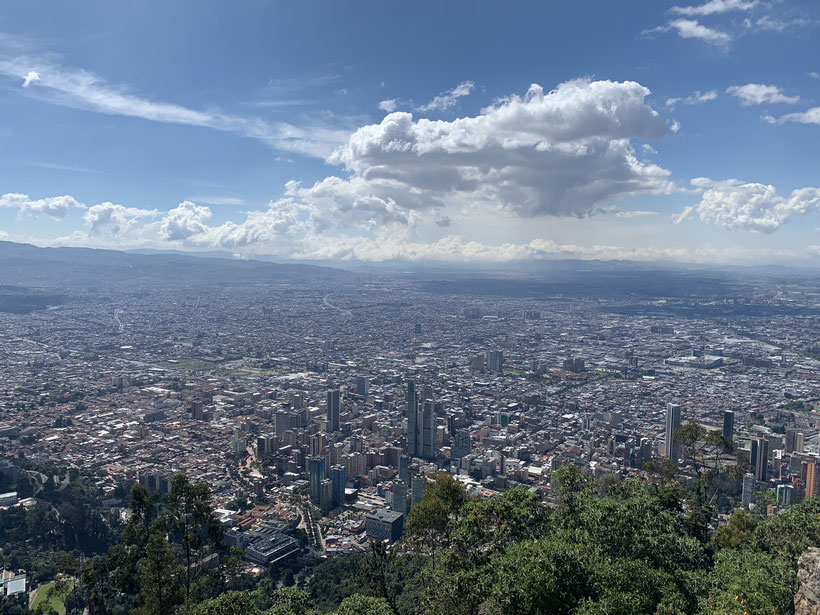 Blick auf Bogota vom Montserate ©H.P. Brasser