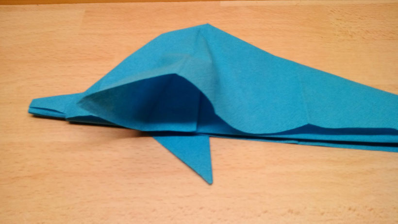 Delphin Tischdeko Servietten Falten