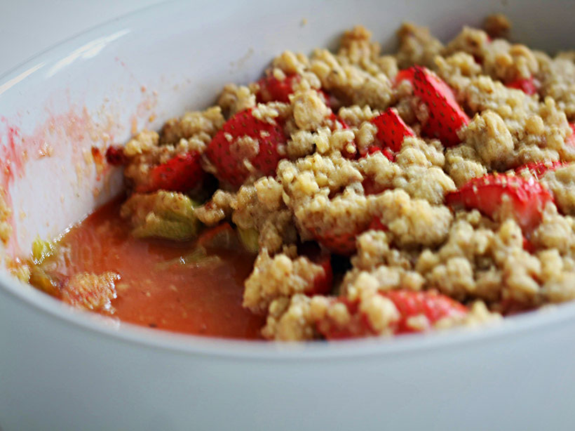 Einfach! Küche! Erdbeer Rhabarber Crumble