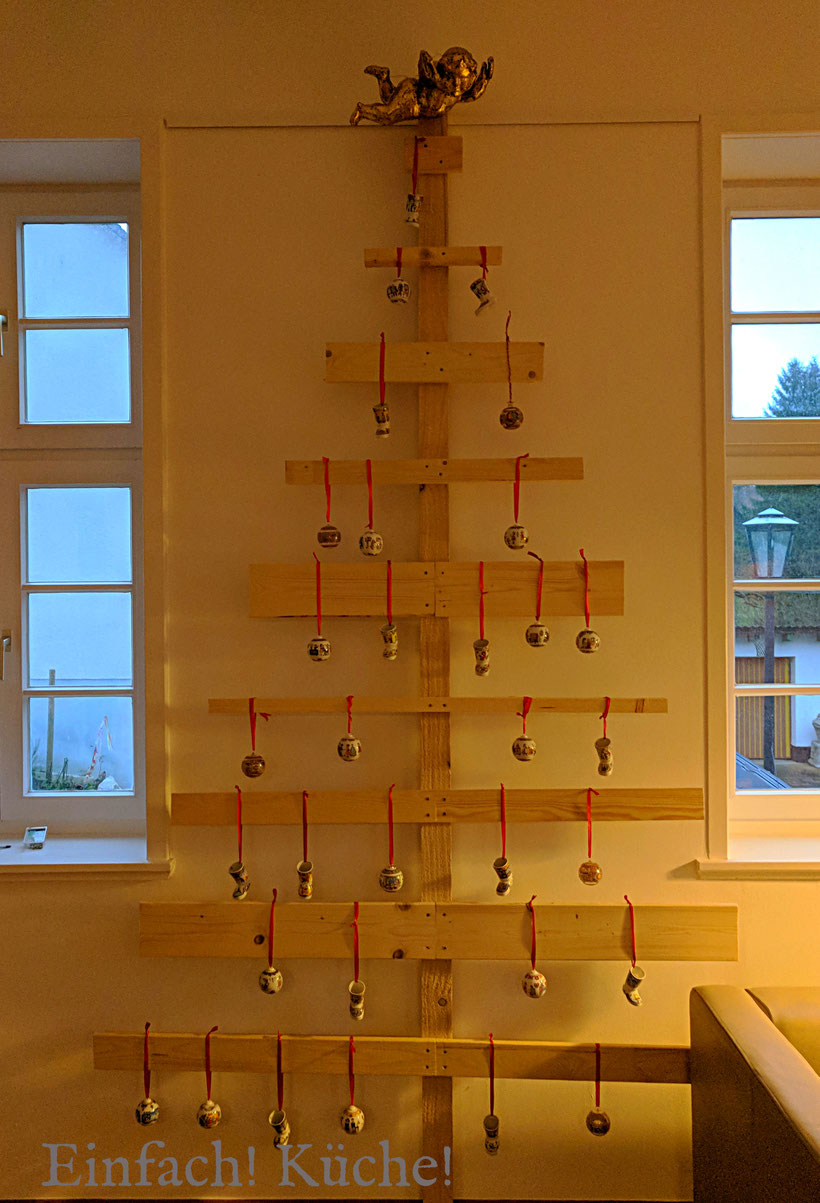 Einfach! Küche! Der Weihnachtsbaum in der alten Dorfschule 2017