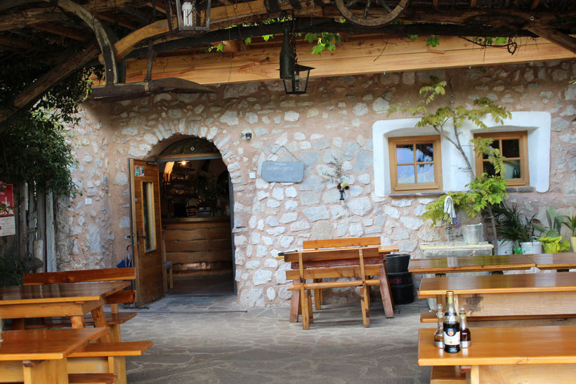 Buschenschank Santlhof, Hofstatt