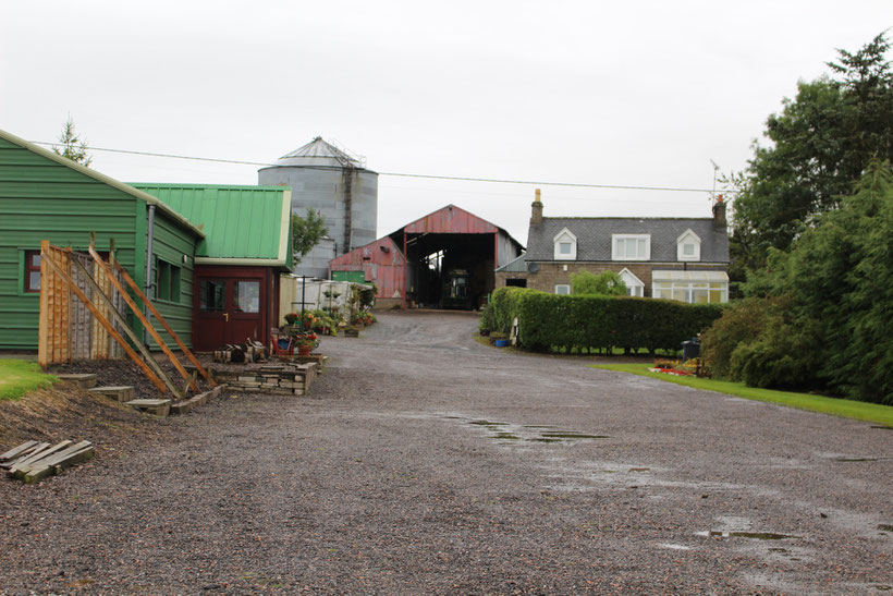 Coffee shop and farm shop "The Speckled Hen, Tealing (Angus). Brit Stops 2015