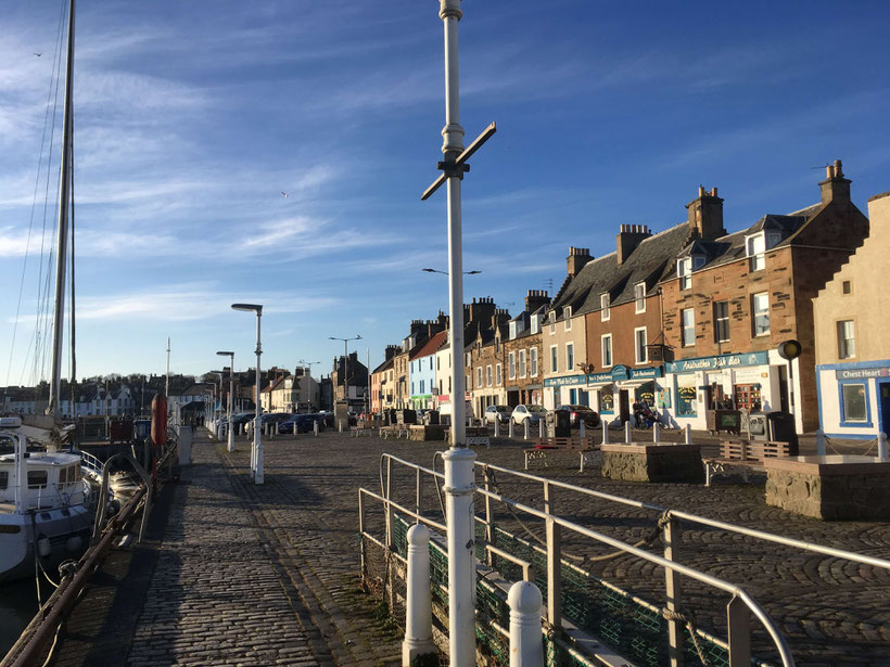 Anstruther shoreline - simply gorgeous