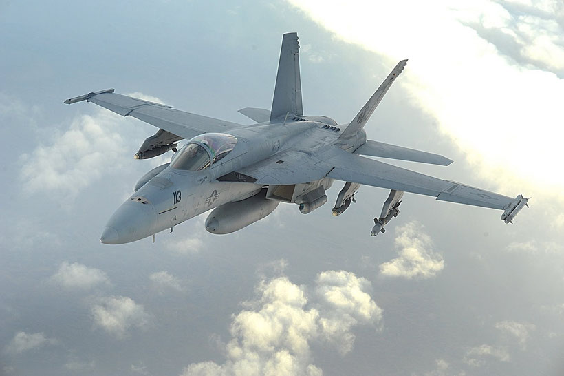 F/A-18E/F Super Hornet - © US Navy
