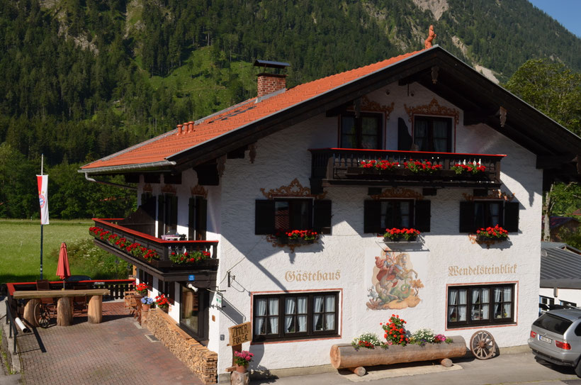 Ein Herzliches Gruss Gott In Der Pension Wendelsteinblick