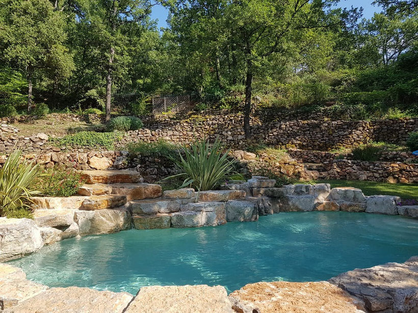tarif piscine lagon colline