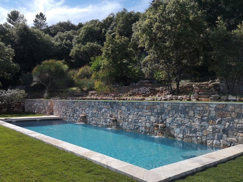 tarif piscine mur pierres