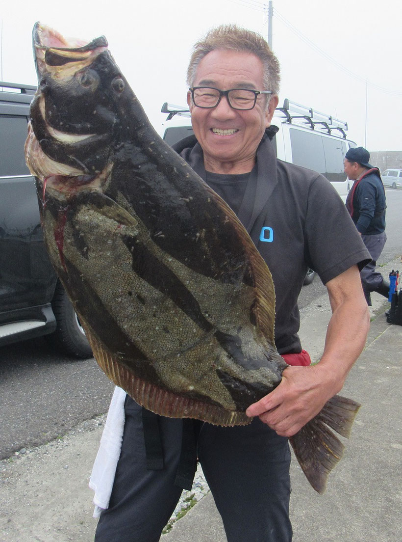 自慢の一枚になるでしょう　８５ｃｍは福丸の今年の記録になる可能性もあります