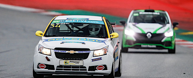 Dennis Bröker Sven Grossmann Chevrolet Cruze Eurocup 2019 Motorsportarena Oschersleben Toyo Tires Ravenol Pfister-Racing