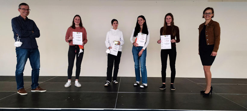Die glücklichen Gewinner der RWC-Olympiade (Valerie Gradinger, Zumtobel Laura, Hainzl Anja, Anzengruber Luisa)