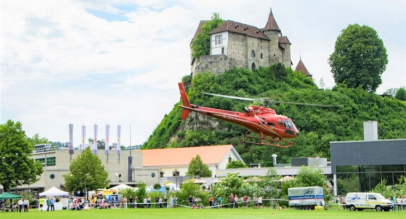 Elite Flights, AS 350, Rundflugtage, Schloss Burgdorf, BUGA2018, HB-ZPF