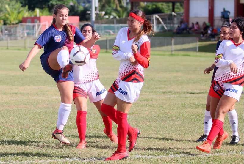 El partido se llevó a cabo en el antiguo Colegio Corazón de María en Juncos. / Foto por Heriberto Rosario Rosa