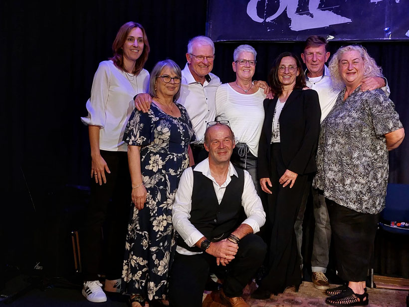 2024: Auftritt beim Kulinarischen Fest der Kulturen im JuKZ Lahnstein mit der Organisatorin Filiz Achhammer. Foto: Ulli Red