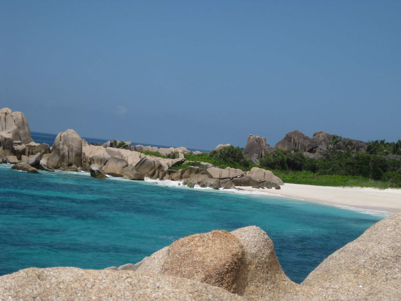 Seychelles: Île de Praslin: la plage d'Anse Lazio, sur le podium des plus belles plages du monde