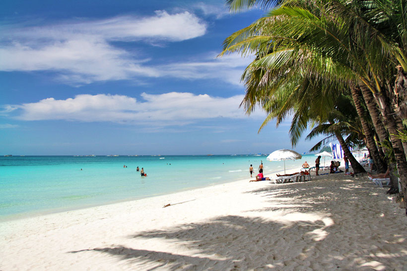 Perfect Beach isn't it? At White Beach, Station 1, Boracay, Philippines. 2013 © Sabrina Iovino | JustOneWayTicket.com