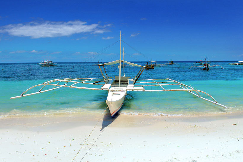 Alona Beach, Panglao Island, Bohol, Philippines 2013 © Sabrina Iovino | JustOneWayTicket.com