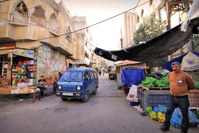 More than 30,000 people live here in an area of less than a half square kilometer. The place is the largest refugee camp in the West Bank. © Sabrina Iovino | JustOneWayTicket.com