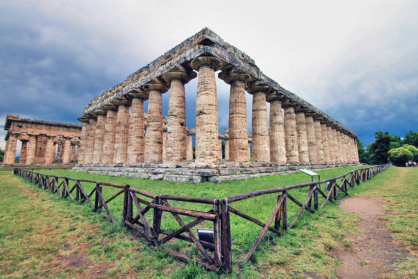 Paestum | Amalfi Coast & Cilento Coast - 7 Pretty Seaside Towns You Must Visit In South Italy | Photo: Sabrina Iovino via @Just1WayTicket