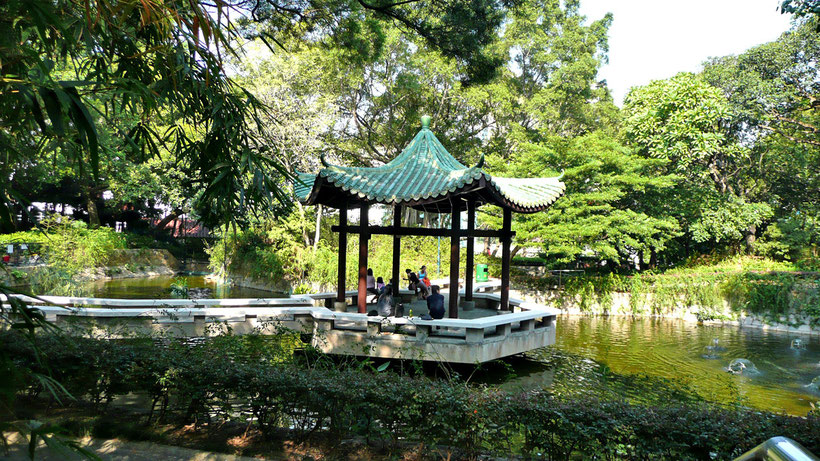 Kowloon Park - The green escape in Hong Kong! © Sabrina Iovino | JustOneWayTicket.com 