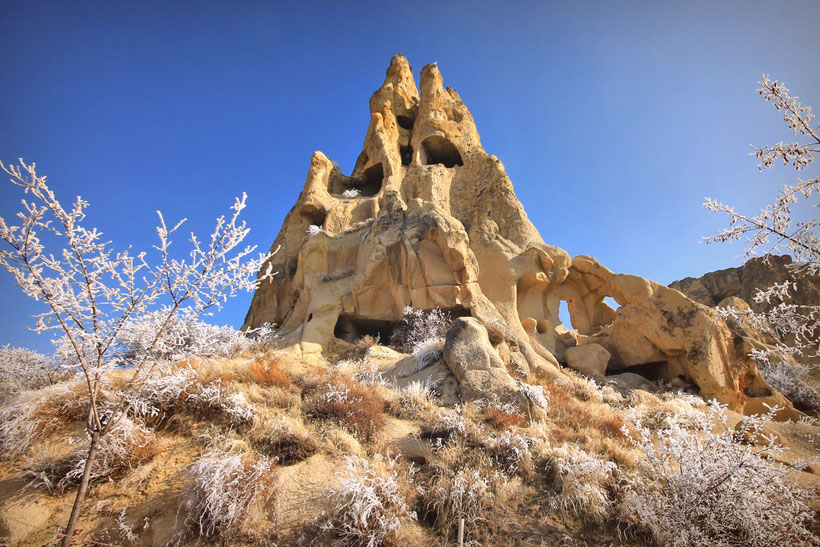 Bizarre Rock Formations in Cappadocia © Sabrina Iovino | JustOneWayTicket.com