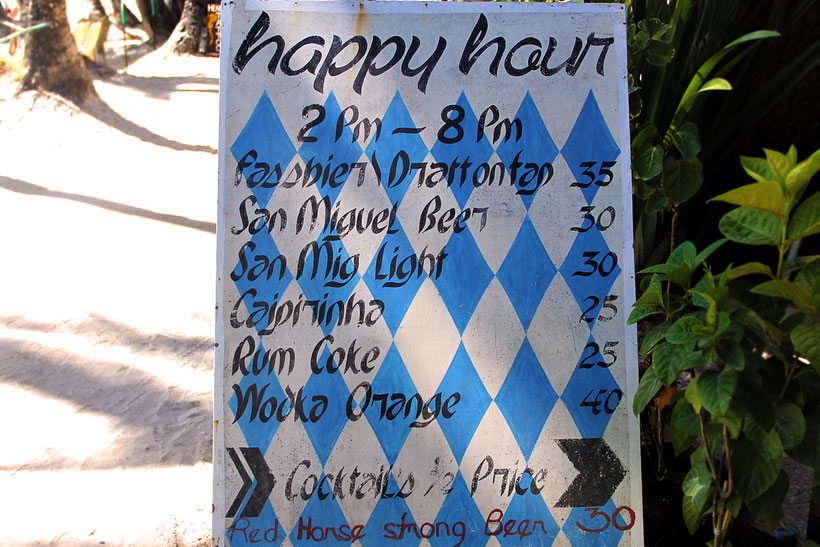 The cheapest Happy Hour on the island. Beach Bar "Bei Kurt und Magz" at Station 3, Boracay, Philippines. 2013 © Sabrina Iovino | JustOneWayTicket.com