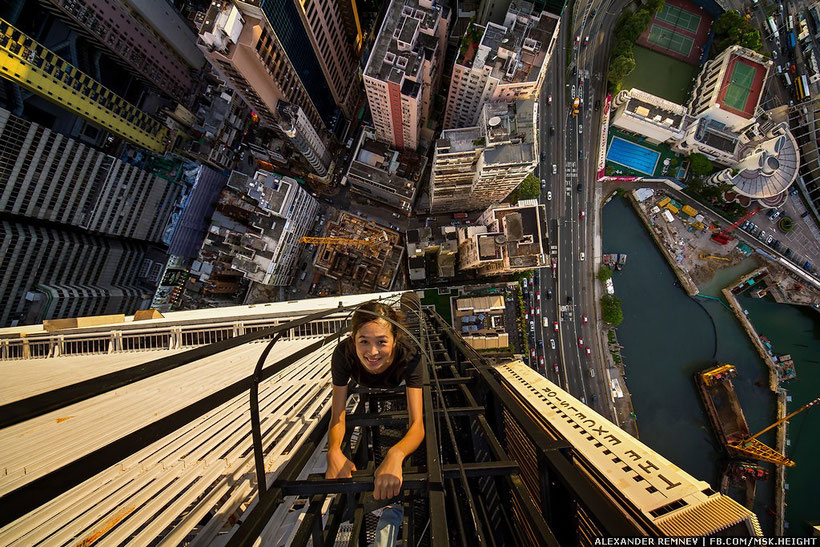 20 Images That Will Make Your Heart Stop © Alexander Remnev