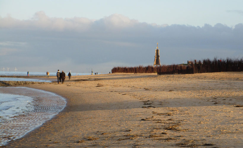 Kugelbake, Seezeichen, Schifffahrtszeichen, Wahrzeichen der Stadt Cuxhaven, Urlaub, Strand, Watt