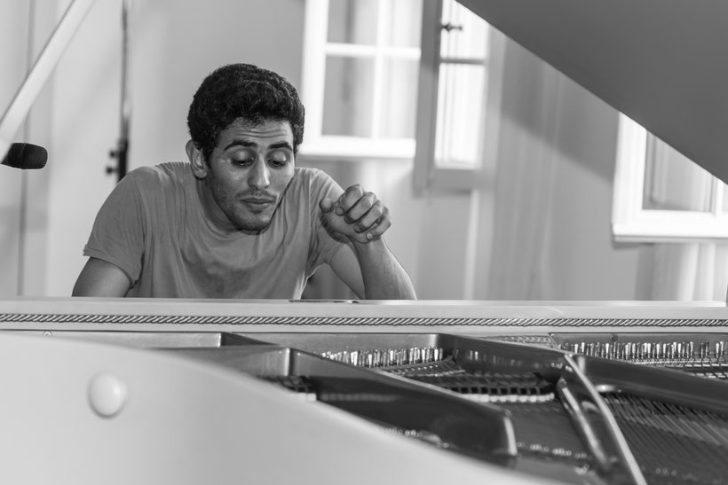 Aeham Ahmad - Pianist aus den Trümmern Syriens  Bild: Theo Stadtmüller