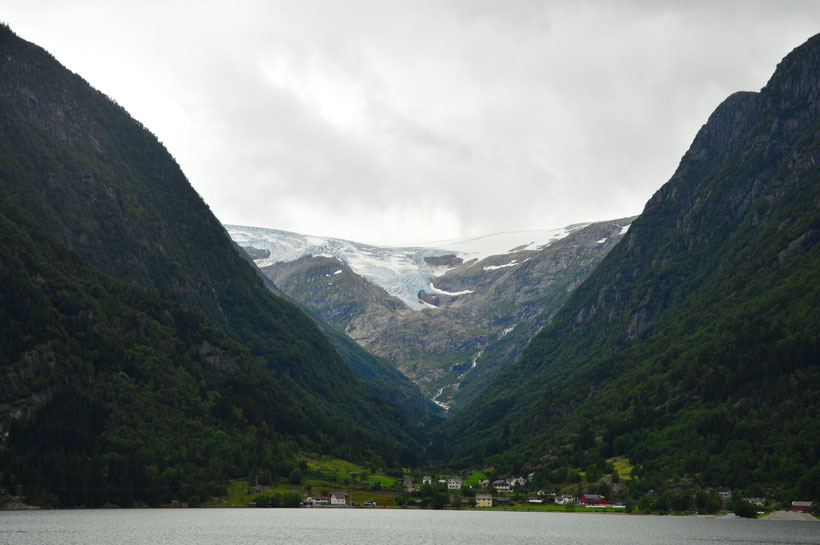 Gletscher Buarbreen bei Odda in Norwegen