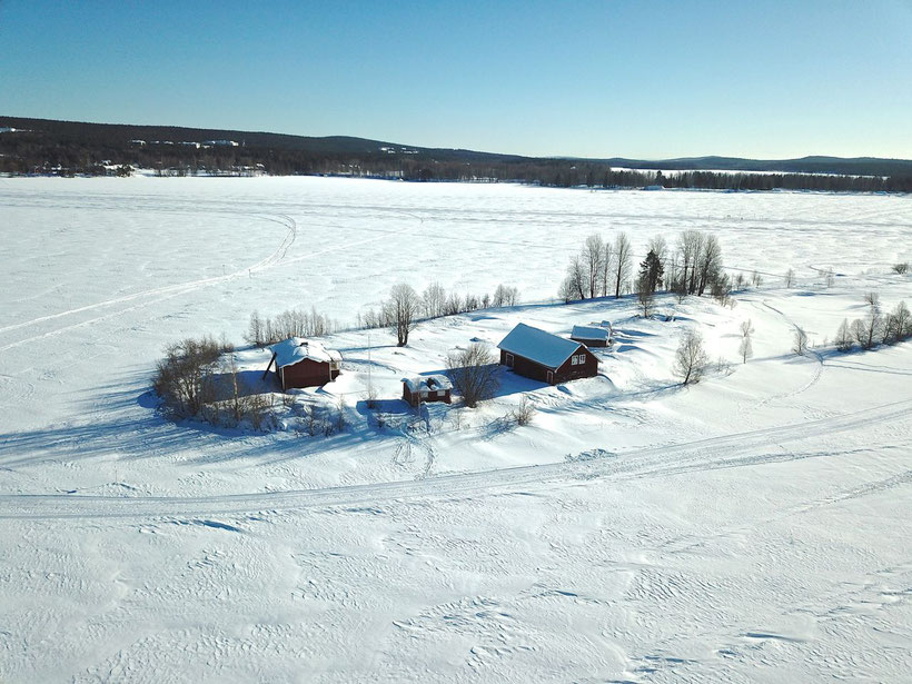 What to Do in Rovaniemi, Finland in Winter - Walk to the Scenic Kotisaari Island