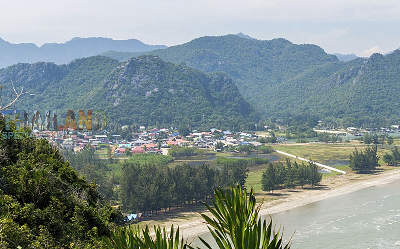 Absoluter Traumstrand und recht un-touristisch, bei Prachup Kiri Khan