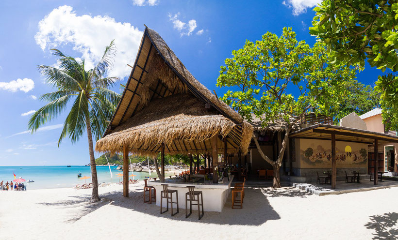 Strand-Bar vom Buri Rasa Village Phangan Resort