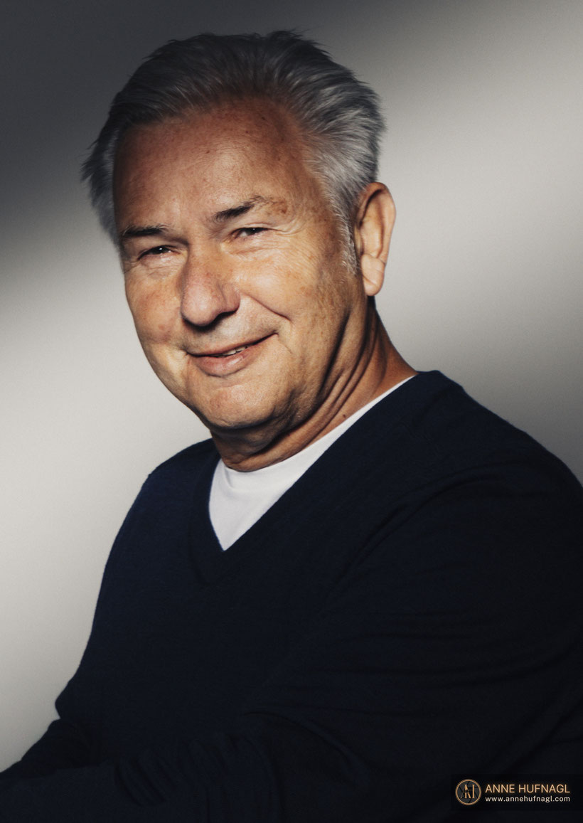 Aktuelles Porträtfoto von Klaus Wowereit Lizenz kaufen