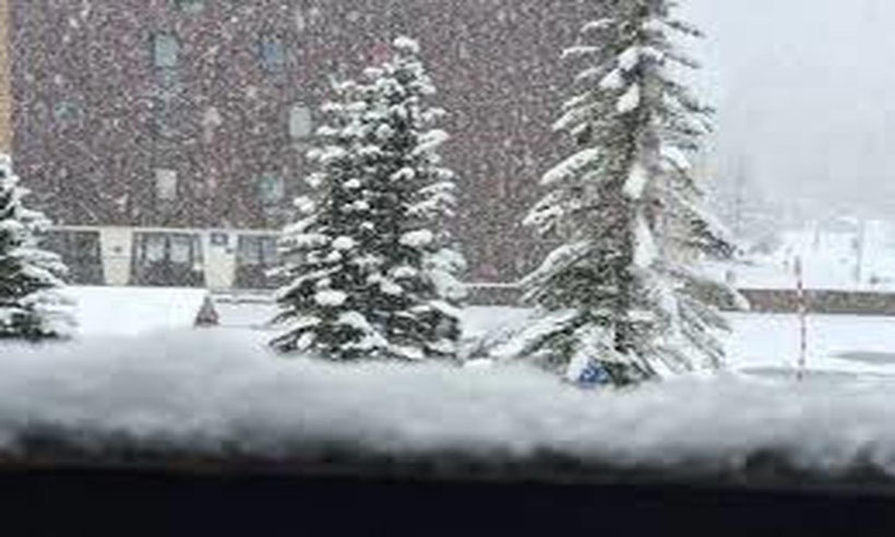 neige en montagne dans les alpes