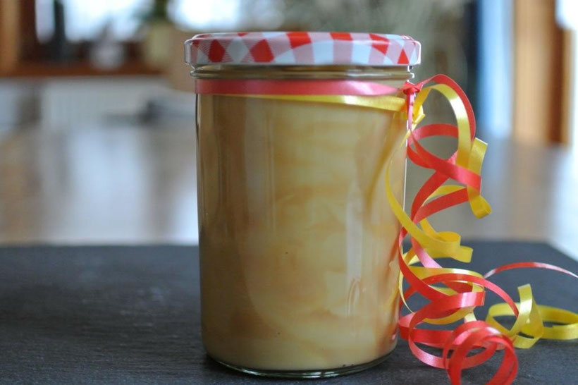 Karamellaufstrich mit weißer Schokolade
