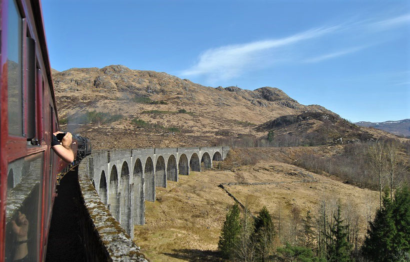 Fotoparade - die schönsten Fotos von Reisezielen in Europa - Glenfinnan Viadukt in Schottland