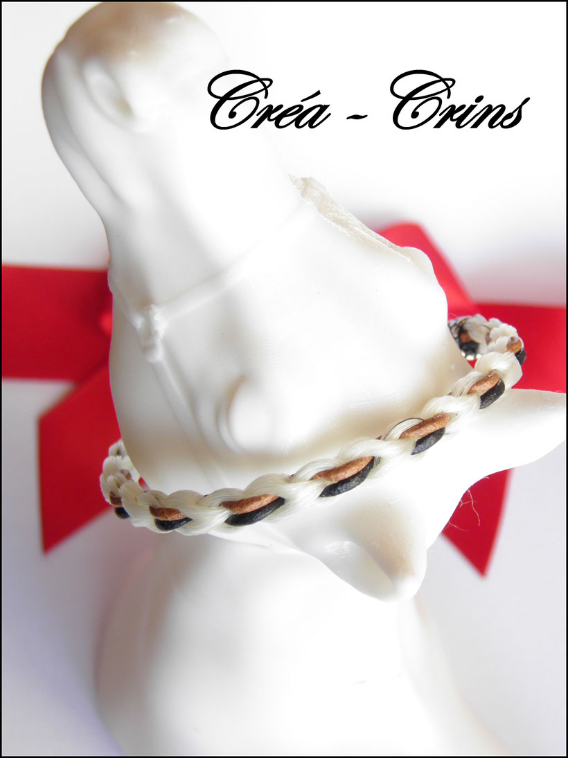 bijou crin de cheval personnalisé sur mesure
