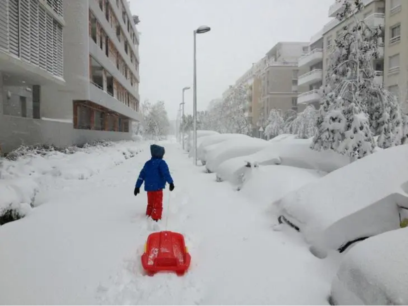 neige alpes jura octobre 2025