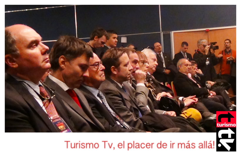 Hotelga 2015, Ignacio Crotto, Hernán Lombardi , Patricia Vismara y otros en el acto de inauguración  Turismo Tv, Televisión Turística