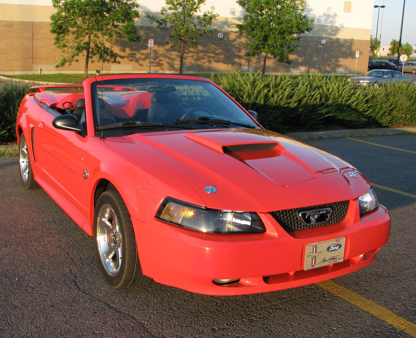 Mustang GT 2004 40ième anniversaire de Pierre Duhamel