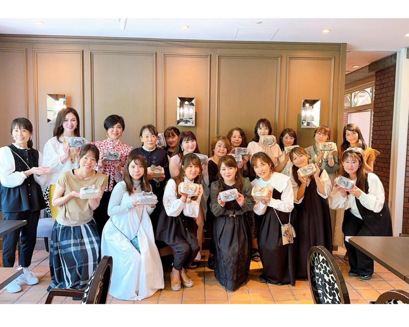 JourFin　ラブリボン　LoveRibbon　リボン　リボン教室　リボン教室芦屋　リボン　リボンワーク　リボン資格　リボンレッスン　木馬リボン　MOKUBAリボン　MOKUBA　カフェミナージュ　CafeMinage　　神戸北野ホテル　神戸北野ホテルカルチャーサロン