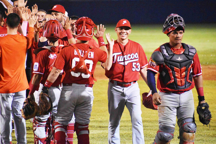 Los Mulos no avanzaban a la semifinal nacional desde 2008 / Foto por FBAPR
