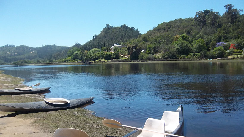 Kajaken auf dem Knysna River, Südafrika