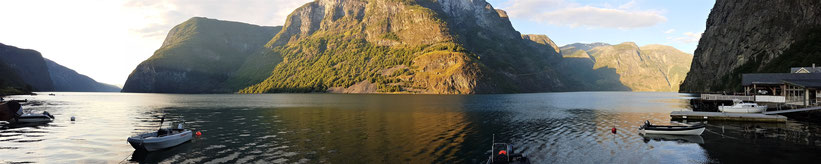 Norwegen Undredal Fjord overland Travel Camping #ProjektBlackwolf Skandinavien wolf78 explore without no limits roadtrip offroad Overlandingnomads Overlandbound wolf78-overland.ch