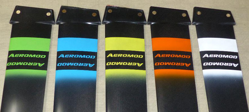 les 5 couleurs du windfoil aeromod v2 sont le vert pomme, bleu turquoise, jaune primaire, orange vif, blanc