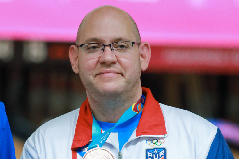Al boricua Jean Francisco Pérez Faure se le retiró la medalla de oro obtenida en el deporte bowling en la prueba de Dobles Masculinos / Foto por COPUR