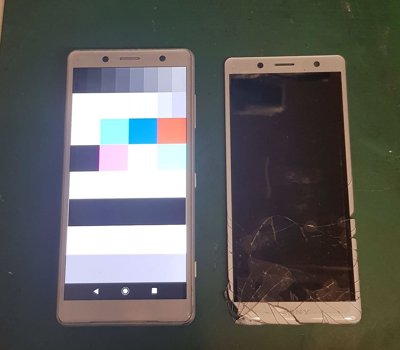 XPERIA Xz2compact画面修理