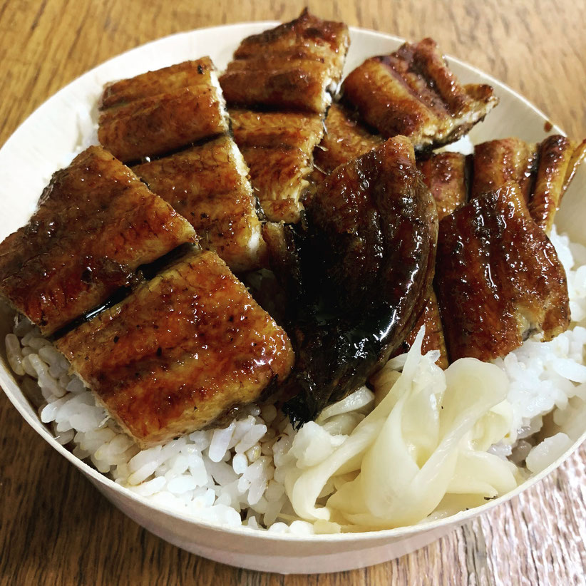 完全予約制！うなぎが一匹入った鰻丼 2,８00円