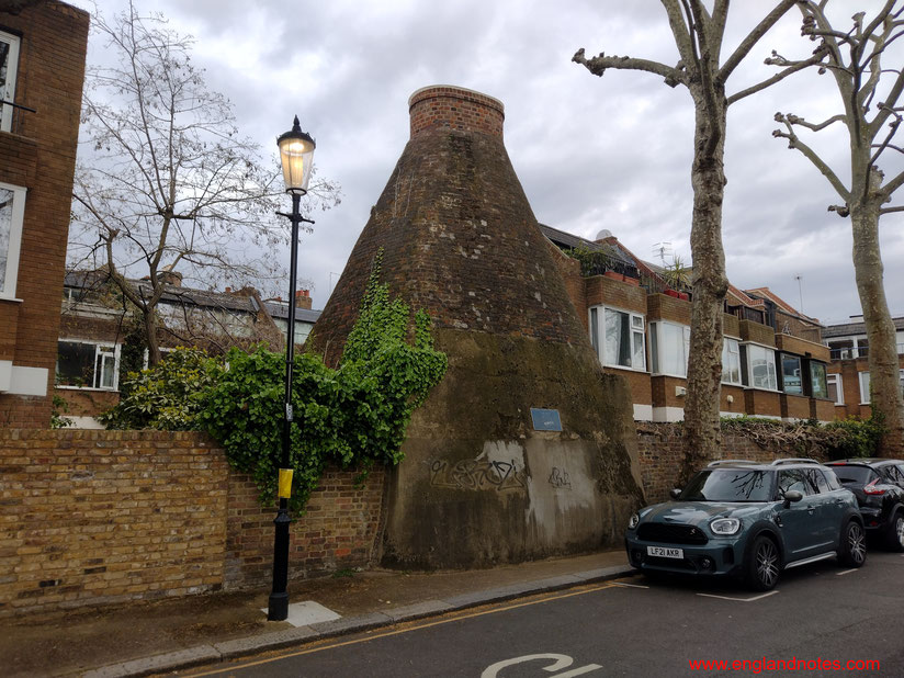 Sehenswürdigkeiten und Attraktionen im Londoner Stadtviertel Notting Hill: Pottery Kiln in der Walmer Road 