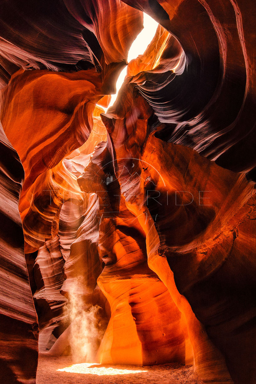 Dragon´s Hole | Die Höhle des Drachen | Antelope Canyon | Arizona | USA | The unique slot canyons in the USA are offering amazing light sceneries for a photographer | Landschafts- & Naturfotografie | Landscape & Nature Photography